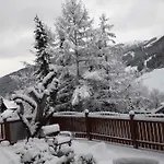 Πανσιόν Urbanhof Bad Kleinkirchheim
