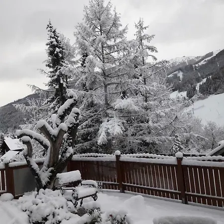 Gasthof Urbanhof Pension & Appartements Bad Kleinkirchheim